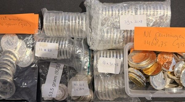 Zilveren munten en penningen Sterling 4.045 gram
