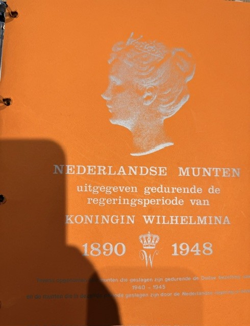 Nederlandse verzameling Wilhelmina (vrijwel compleet) (in 2 Blauwe albums) - Image 12
