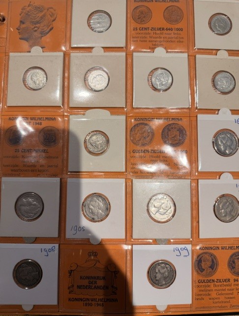 Nederlandse verzameling Wilhelmina (vrijwel compleet) (in 2 Blauwe albums) - Image 13