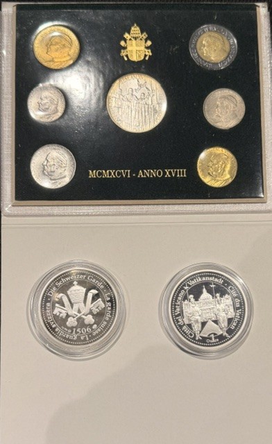 Vaticaan 2 x 1 oz en FDC set 1996