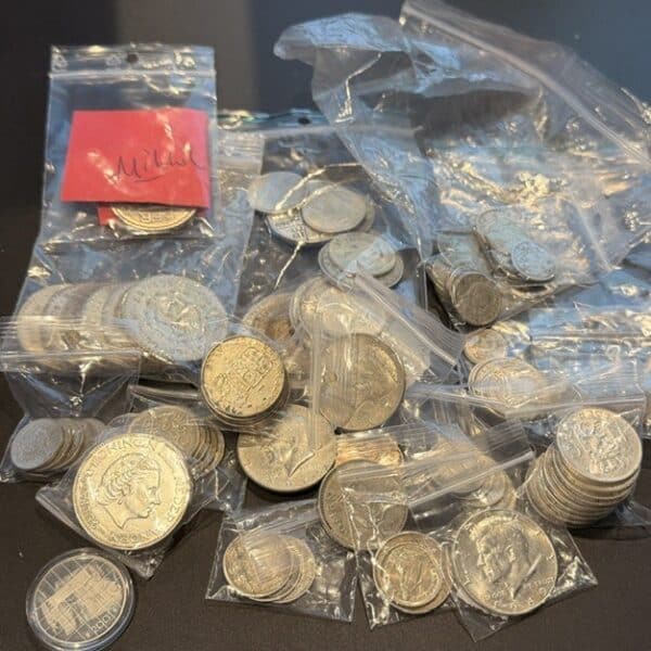 Wereld munten 317.5 gram